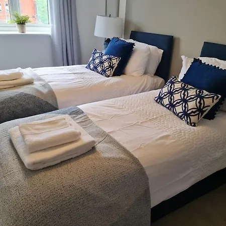 Apartment Chic 2 Bed Nr St George's Park